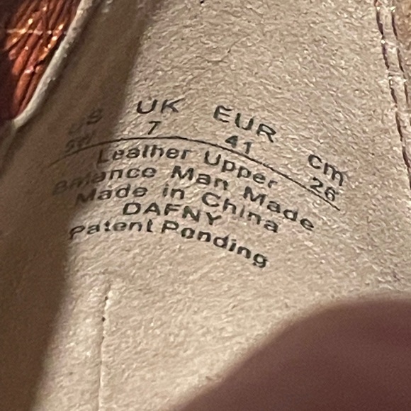 New Naturalizer leather shoes - Picture 4 of 10